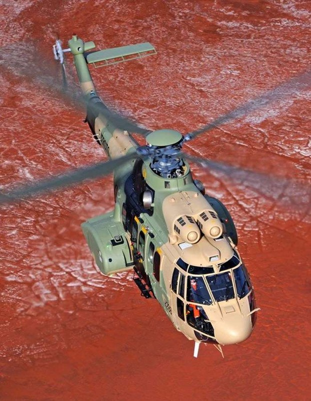 Eurocopter AS332: &quot;Ngua tho&quot; giup chau Au danh bai UH-60 cua My-Hinh-4